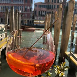 https://appartement-guidecca.hotelslidodijesolo.com